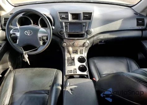 2013 Toyota Highlander Base from USA, damaged, VIN 5TDBK3EH1DS210399